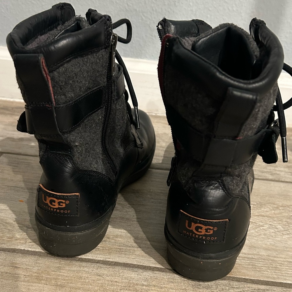 UGG Black and Dark Gray Women's Boots